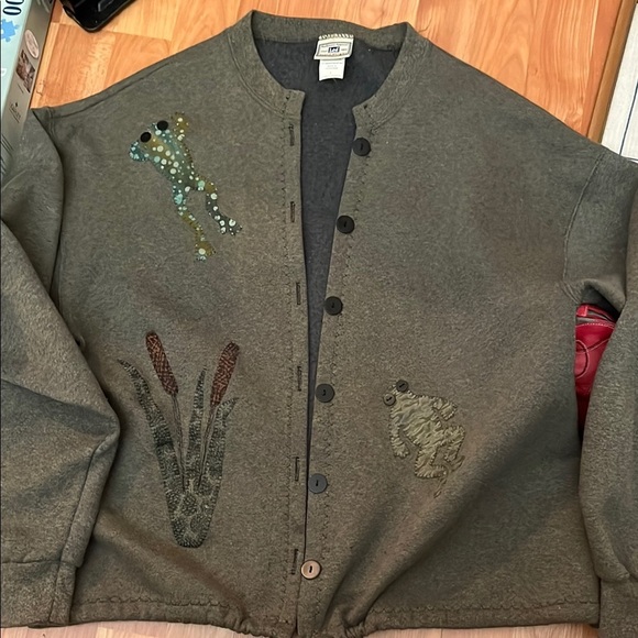 Lee Sweaters - Frog Batik Applique Sweatshirt Cardigan Size L